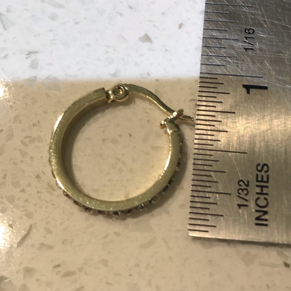 New Silver or Gold like hoop earrings - Picture 4 of 5